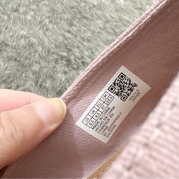 TOMS Pink Redondo Slip-On Shoes 6.5 - Picture 11 of 11